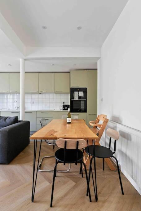 Modern 3 Bed Apartment In Tottenham Лондон Экстерьер фото