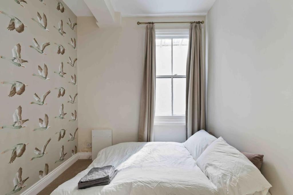Modern 3 Bed Apartment In Tottenham Лондон Экстерьер фото